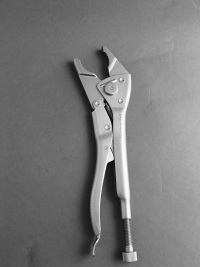 Pliers