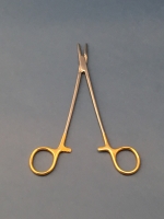 Crile Wood Needle Holder